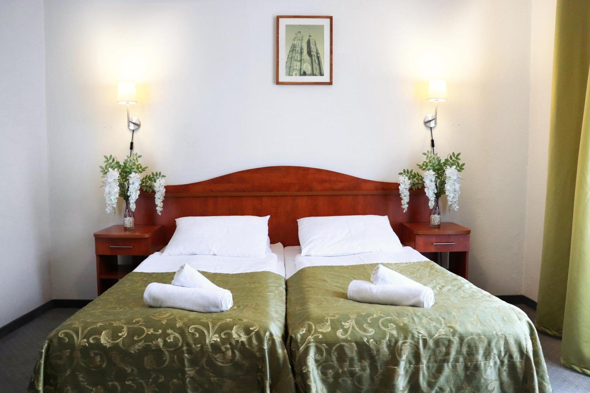 Hotel Polonia Centrum 3*